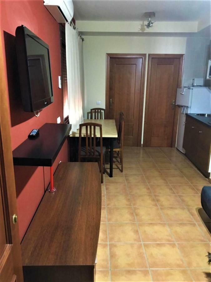 Apartamentos Turisticos Rurales El Pua كثل دي لا سييرا المظهر الخارجي الصورة